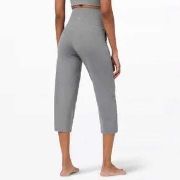 Lululemon Align High Rise Wide Leg Crop Pant in Rhino Gray Size 2 - Picture 3 of 11
